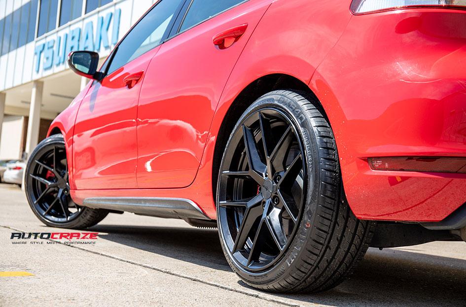 VOLKSWAGEN GOLF FLG MATTE BLACK